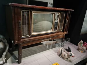 1970年代のSHARP製のテレビ