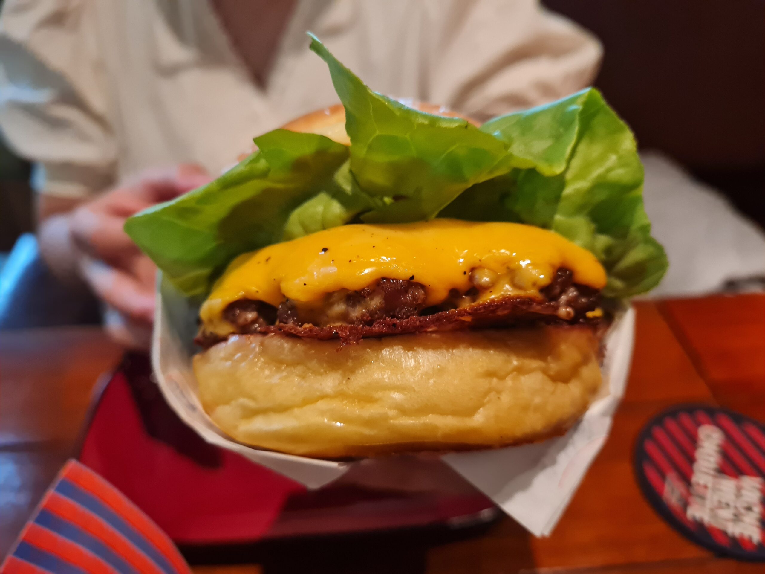 Cheese Burger（チーズ・バーガー）