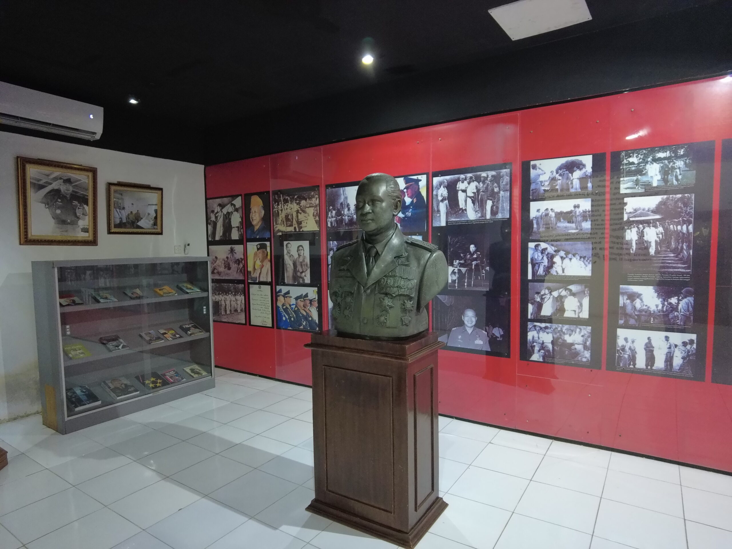 ２代目大統領スハルトに関する展示。